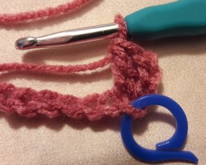 double crochet in stitch with stitchmarker