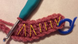 2 times double crochet 2 together