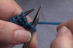 03 Row 1b 04 bring yarn to right side
