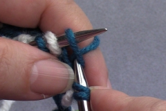 07 Row 3b 04 knit stitch